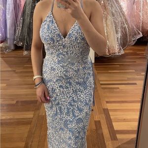 beautiful prom dress size 0 i only wore it once!!